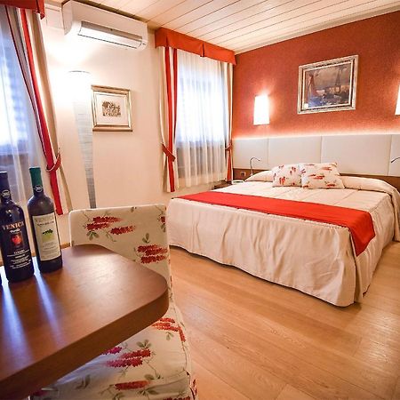 Venica & Venica Wine Resort Dolegna del Collio Екстериор снимка